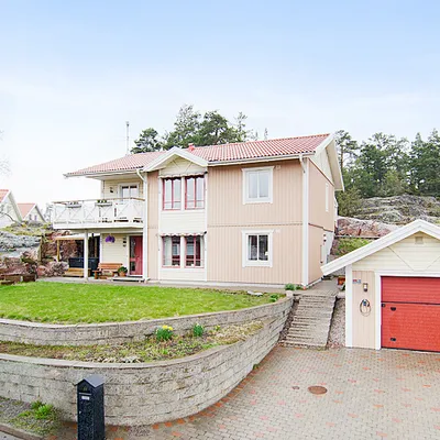 Ekmansväg 32, Sollentuna